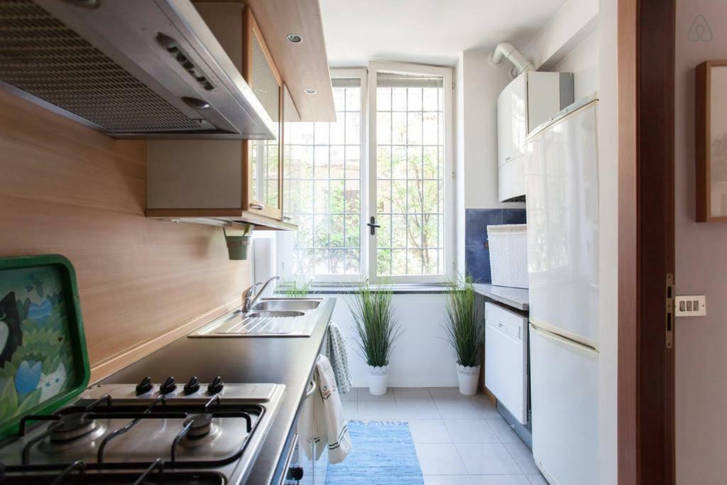 Charming Navigli Apartment Milano Ngoại thất bức ảnh