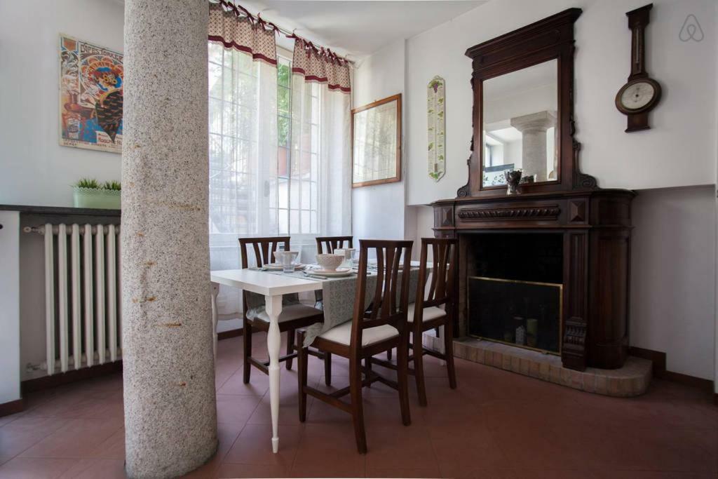 Charming Navigli Apartment Milano Ngoại thất bức ảnh